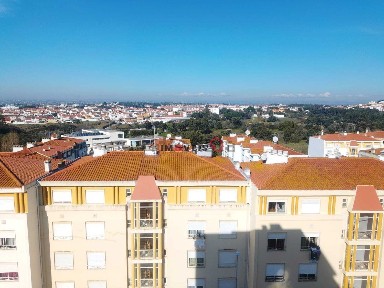 Apartamento T2 à venda na Rua Florentino Pereira Mota s/n
