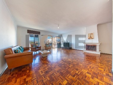 Apartamento T3 à venda em Almeirim
