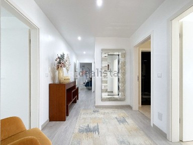 Apartamento T3 à venda na Rua Doutor Costa Machado, 30