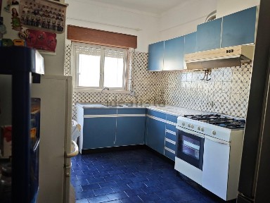 Apartamento T3 à venda na Avenida 28 de Setembro
