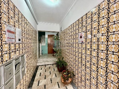 Apartamento T3 à venda na Rua Jaime Cortesão, 42