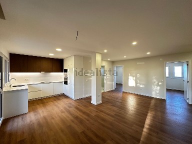 Apartamento T2 à venda na Rua de São Bento