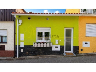 Moradia independente à venda em Antuzede e Vil de Matos