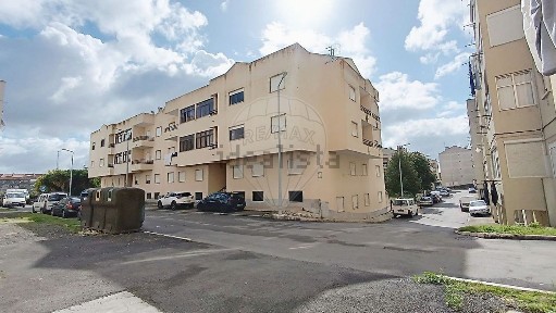 Apartamento T3 à venda em Cidade de Santarém