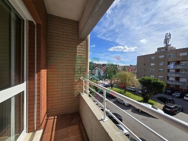 Apartamento T2 à venda no Centro de Gondomar