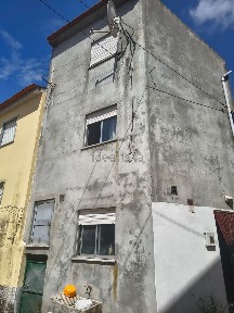 Moradia independente à venda em Cabril