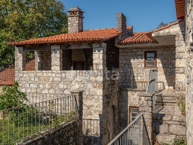 Zambujal, Rua Principal