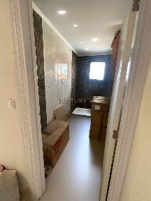 Apartamento T1 à venda no Largo de Santa Cruz, 4