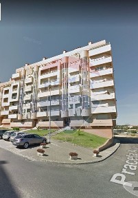 Apartamento T5 à venda em Cidade de Santarém