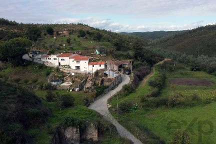 Pombeiro da Beira, Caminho do Chão Moreira