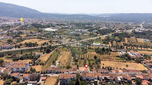 Lousã, Em553-1
