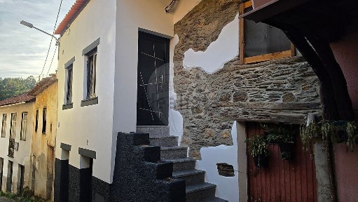 Arganil, Rua da União Nogueirense