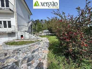 Arrendamento de moradia geminada na Rua de Lamprejão, 230