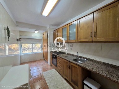 Apartamento T3 à venda em Arentim e Cunha