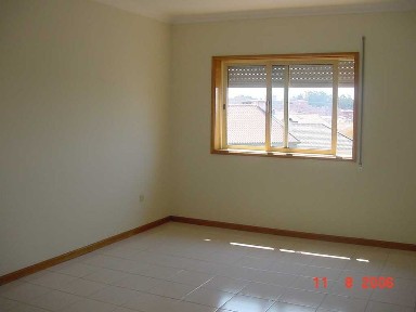 Apartamento T2 renovado para arrendar em Canidelo, Vila Nova de Gaia