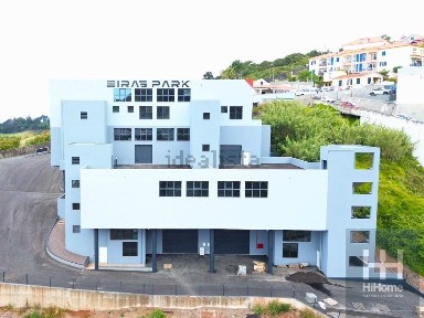 Arrendamento de armazém na Rua da Paz, 54
