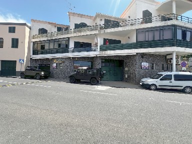 Arrendamento de espaço comercial na Rua do Ribeiro da Alforra