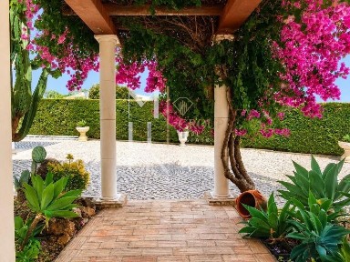 Arrendamento de casa ou moradia na Rua de Algarve Clube Atlântico