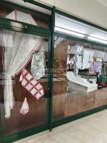 Espaço comercial ou armazém à venda na Rua de São Francisco s/n