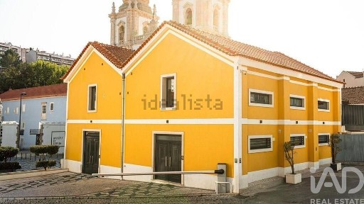 Espaço comercial à venda na Rua Tenente Valadim