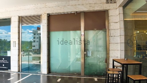 Espaço comercial à venda em Marrazes e Barosa