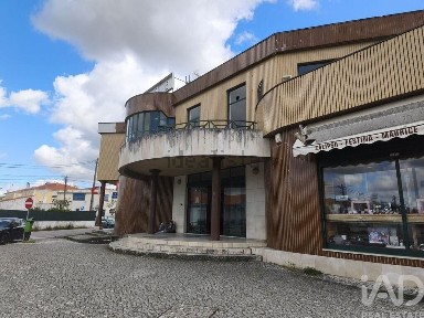Espaço comercial à venda em Batalha