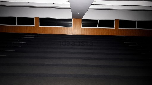 Espaço comercial à venda em Espaço comercial à venda na Rua Dona Inês de Castro s/n