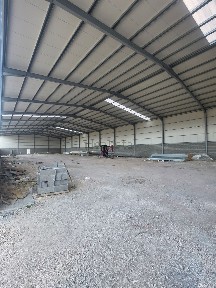 Armazém à venda em Pataias e Martingança