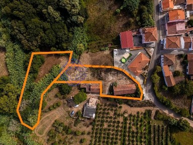 Armazém à venda na Travessa do Sanguinhal s/n
