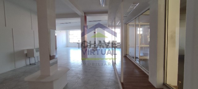Espaço comercial ou armazém à venda em Bombarral e Vale Covo