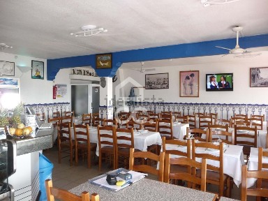 Espaço comercial à venda em Vieira de Leiria