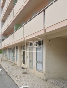 Espaço comercial à venda no Bairro dos Anjos - Vale da Cabrita