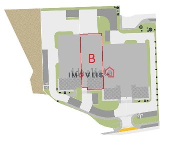 Espaço comercial ou armazém à venda em Parceiros e Azoia