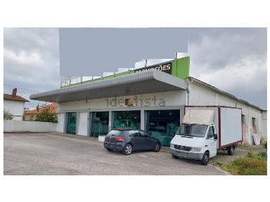 Armazém à venda em São Francisco - Estádio