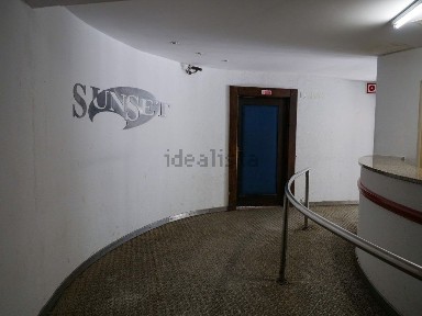 Espaço comercial à venda na Rua Manuel Rodrigues Serrazina