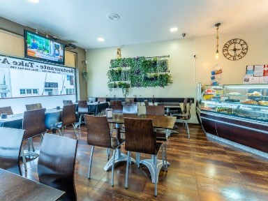 Espaço comercial à venda em Nazaré