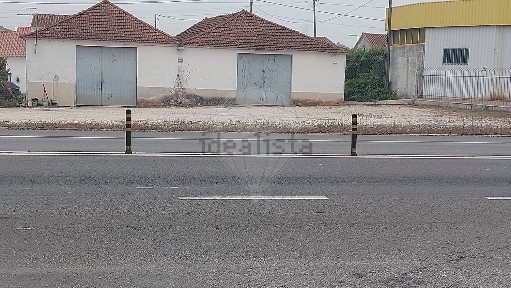 Armazém à venda na Rua do Patalum