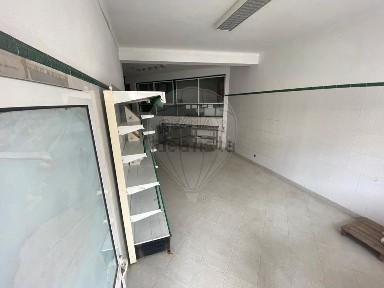 Ansião, Avenida Doutor Vítor Faveiro
