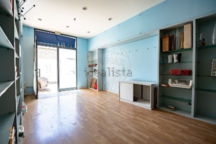 Espaço comercial à venda em Almagreira