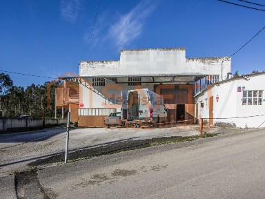 Armazém à venda no Beco Do Casal