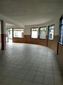 Espaço comercial à venda em Albergaria dos Doze