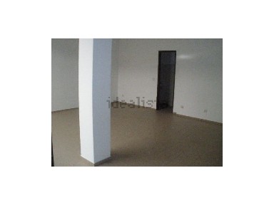 Espaço comercial à venda em Monte Real e Carvide