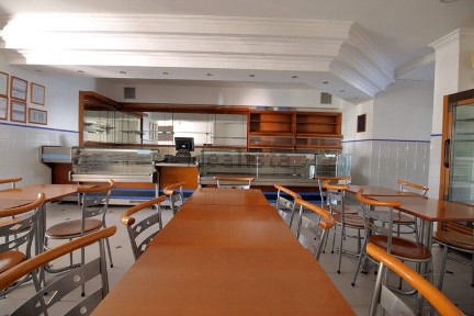 Espaço comercial à venda em Santo Onofre e Serra do Bouro