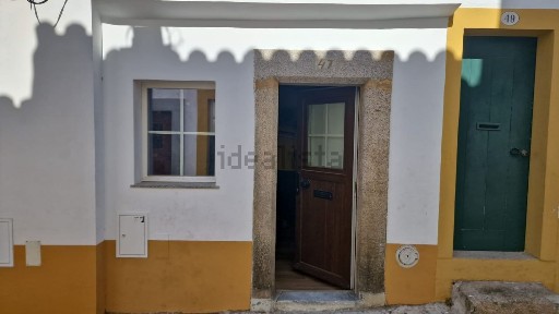 Évora, Rua Dr. Egas Moniz