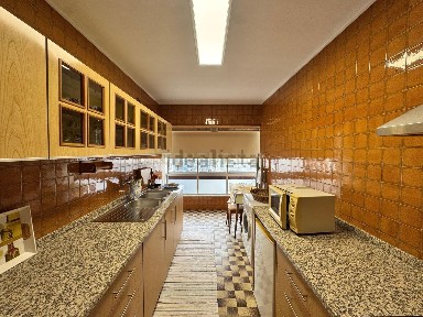 Arrendamento de apartamento T3 na Avenida 5 de Outubro