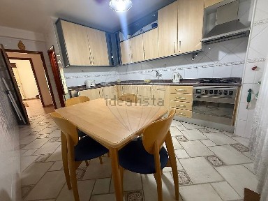 Arrendamento de apartamento T3 na Rua do Fontelo