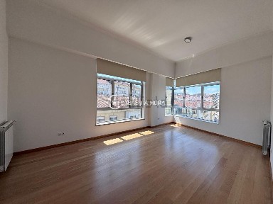 Arrendamento de apartamento T2 na Rua Dom José da Cruz Moreira Pinto