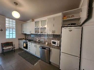 Arrendamento de apartamento T3 em Feira, Lote 2, 3680-115
