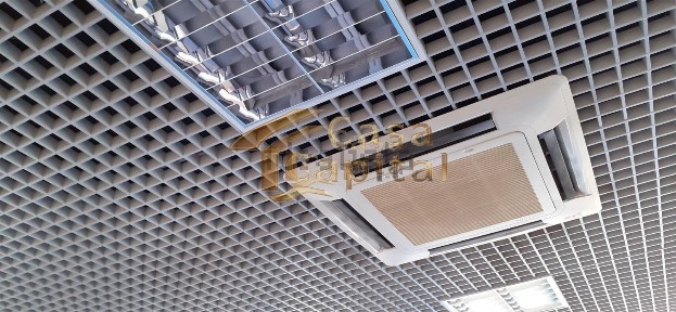 Espaço comercial à venda na Avenida da Europa