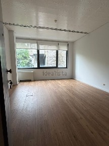 Arrendamento de escritório privado na Rua de Júlio Dinis